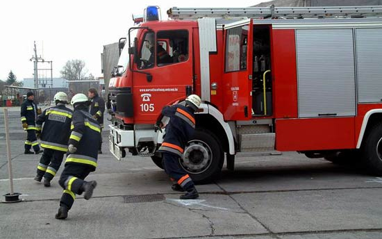 Baleset miatt félpályás útlezárás