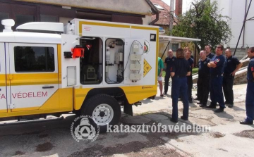 Dombóvárra riasztották a mobil labort