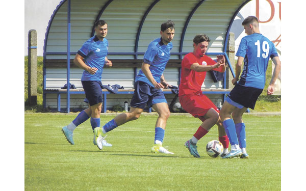 Veretlenül bajnok a Dombóvári Futball Club
