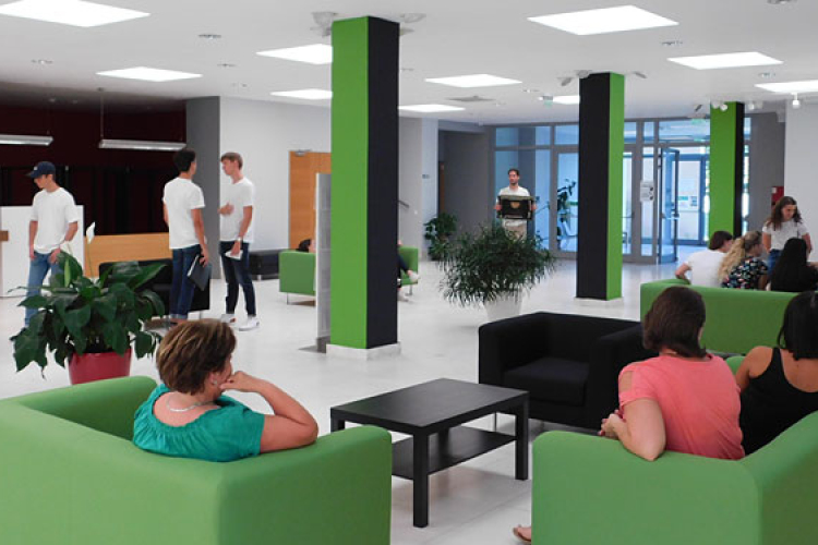 Újra nyitott a Tinódi Ház