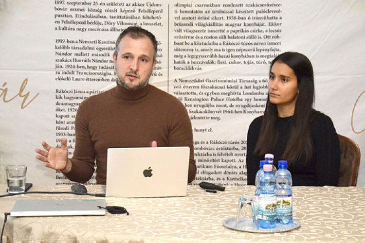 Bemutatták a „Dombóvár, Szigeterdő komplex fejlesztése” című projekt terveit
