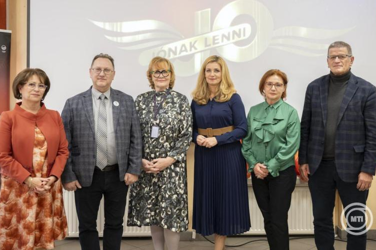 Jónak lenni jó! - Egész napos műsorfolyammal zárul vasárnap a közmédia jótékonysági kampánya