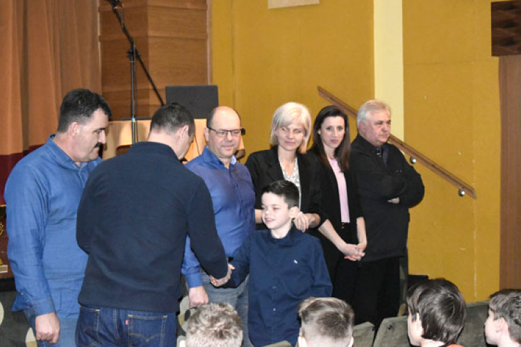 Évértékelőt tartottak a dombóvári atléták
