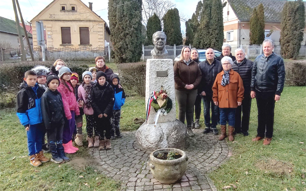 Emlékezés a nagy magyar író születésnapjának 124. évfordulóján