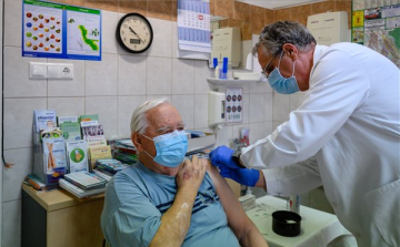 Ettől a héttől már négy vakcinával is oltanak