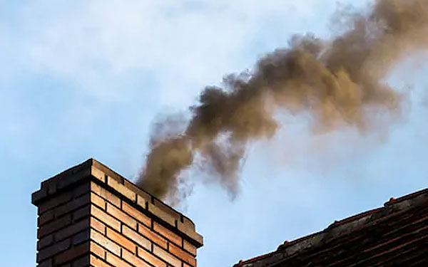 Indul a fűtési szezon – Előzzük meg a lakástüzet és a szén-monoxid-mérgezést